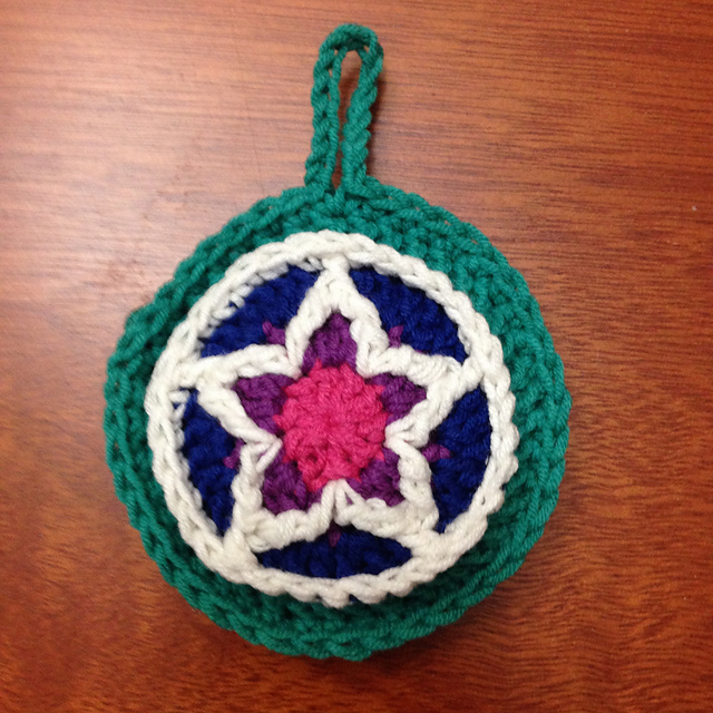 /images/star_ornament_decoration_medium2.jpg